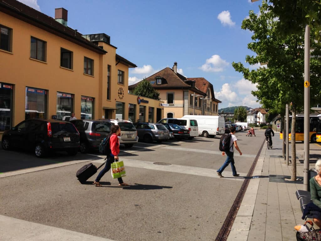Les voyageurs atteignent faiclement la gare routière. Source: Mobilité piétonne Suisse